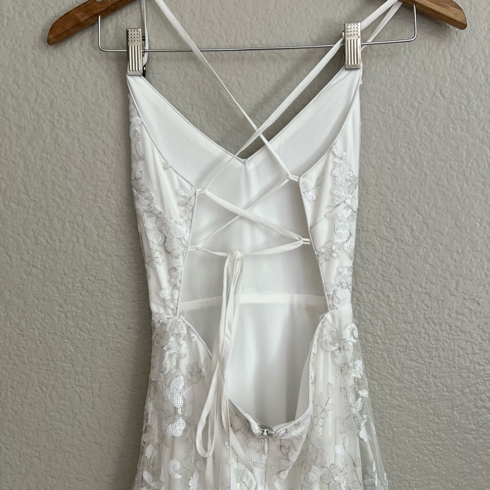 NWOT Magically Charming White Sequin Embroidered Lace-Up Maxi Dress - Picture 6 of 9